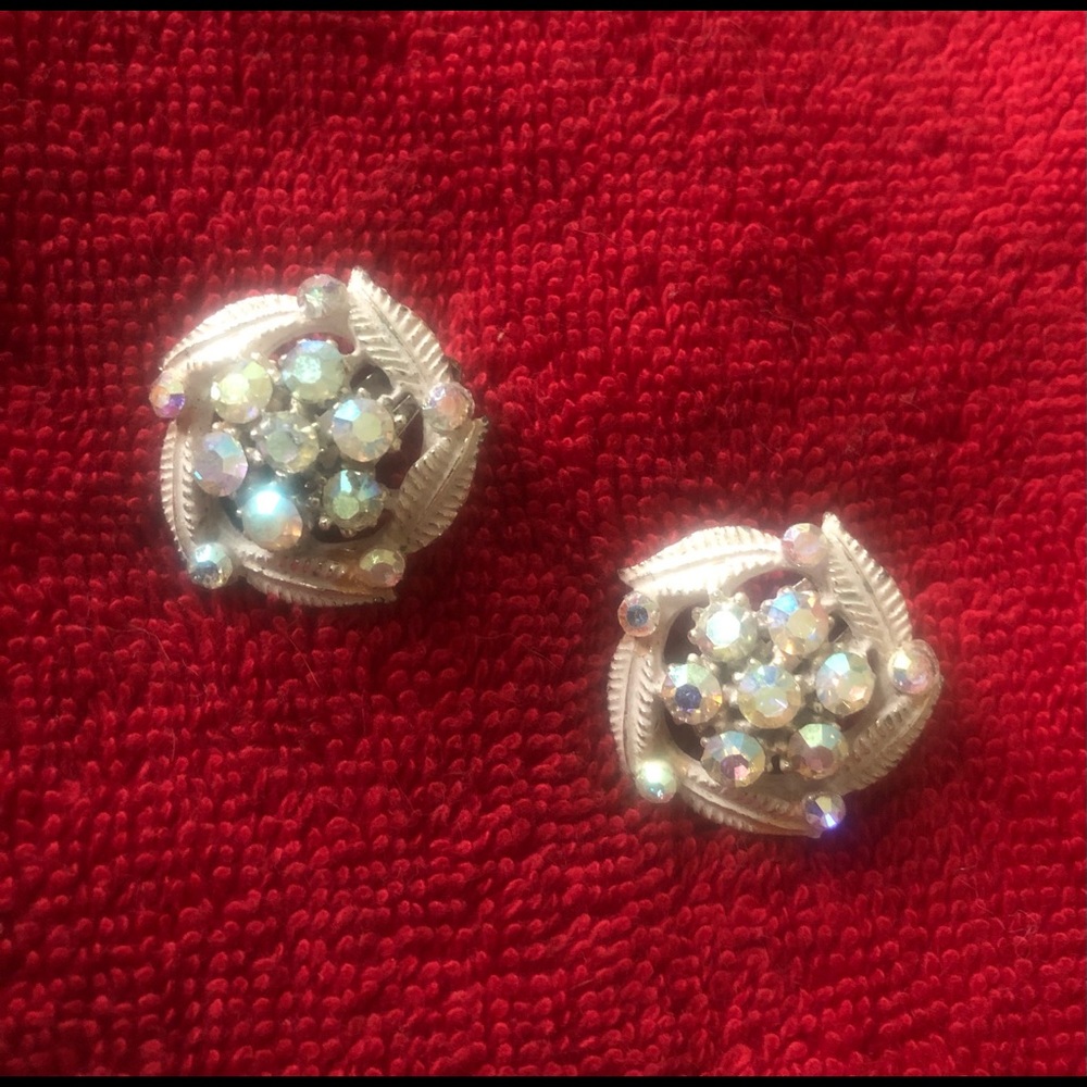 Vintage AB Rhinestone Gold Tone Flower Leaf Clip On Earrings